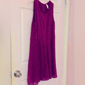 Berry sleeveless dress